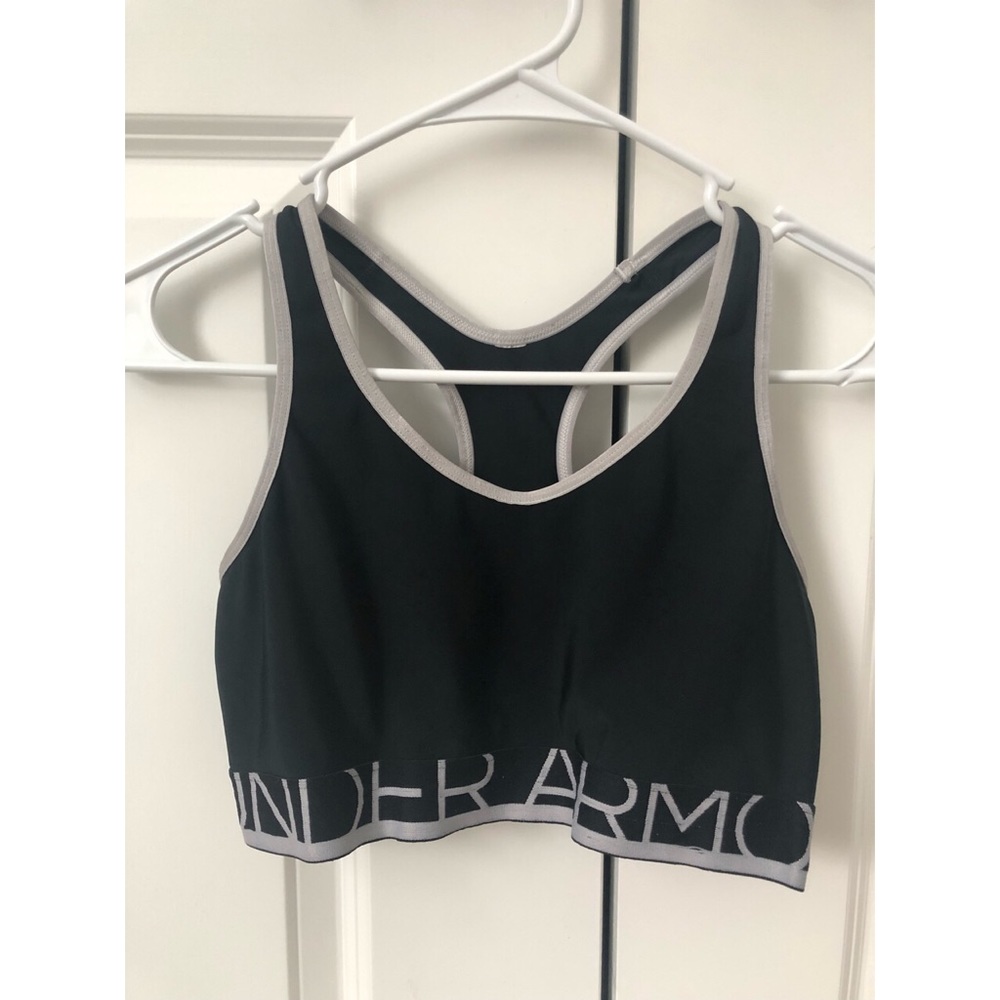 Women’s Under Armour Sports Bra Size Small